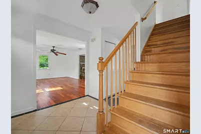 33 West Gerald Drive, Manchester, CT 06040 - Photo 10