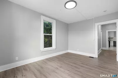47 Hart Street, New Britain, CT 06052 - Photo 18