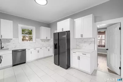 47 Hart Street, New Britain, CT 06052 - Photo 6