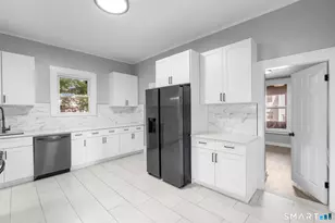 47 Hart St, New Britain, CT 06052 - Photo 6
