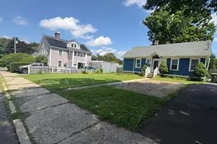 144 Clinton St, Waterbury, CT 06710 - Photo 2