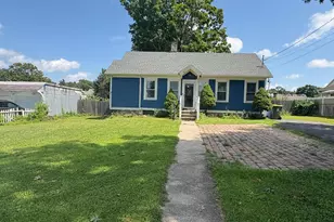144 Clinton St, Waterbury, CT 06710 - Photo 1