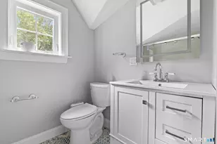 12 Middlefield Dr, West Hartford, CT 06107 - Photo 22