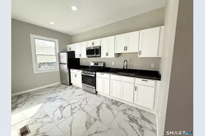 41 Howe Street, New Haven, CT 06511 - Photo 1