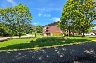 1103 Cromwell Hills Dr, Cromwell, CT 06416 - Photo 22
