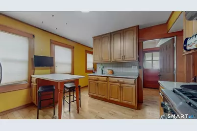 54 Pleasant Street, Bristol, CT 06010 - Photo 12