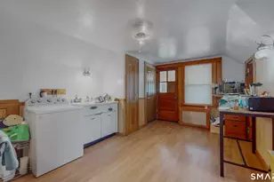 54 Pleasant St, Bristol, CT 06010 - Photo 22