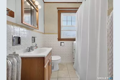 93 Squire & 0 Moran Street, New London, CT 06320 - Photo 24