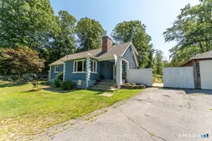 273 Hartford Rd, Brooklyn, CT 06234 - Photo 2