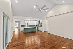 15 Bridge Ln, Enfield, CT 06082 - Photo 6