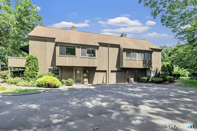 621 Onondaga Lane #B, Stratford, CT 06614 - Photo 1