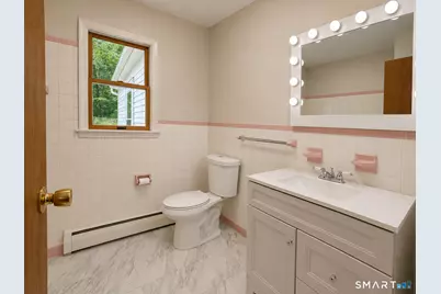 19 Hillside Circle, Brookfield, CT 06804 - Photo 24