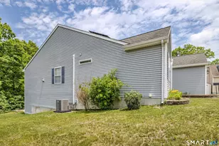 4 Aspen Pl, Windham, CT 06226 - Photo 4