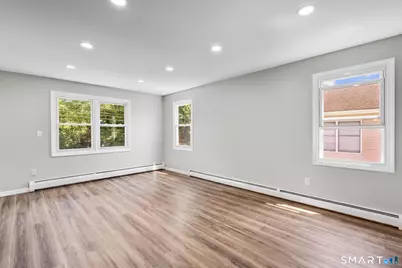 25 Elizabeth Street, Ansonia, CT 06401 - Photo 22