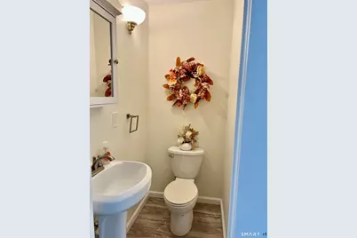 99 Cottonwood Road #99, Newington, CT 06111 - Photo 6