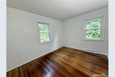 220 Foxon Hill Road, New Haven, CT 06513 - Photo 10