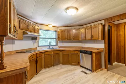 65 Colchester Commons, Colchester, CT 06415 - Photo 4