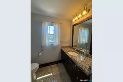 21 Weir Street, Branford, CT 06405 - Photo 12