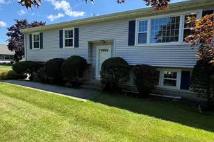 21 Weir St, Branford, CT 06405 - Photo 2