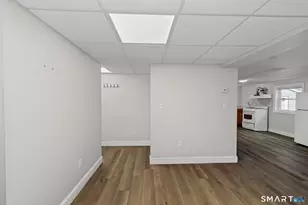 23 Housman St, Danbury, CT 06810 - Photo 32