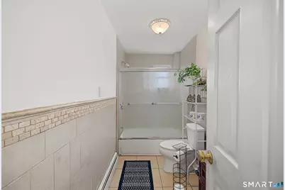 23 Housman Street, Danbury, CT 06810 - Photo 14