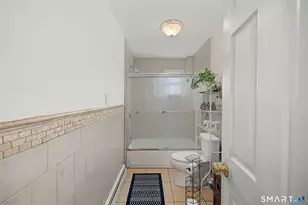 23 Housman St, Danbury, CT 06810 - Photo 14