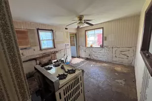 68 Fulton St, New Britain, CT 06051 - Photo 6