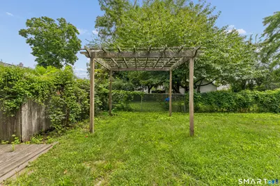 22 Hine Street, West Haven, CT 06516 - Photo 26