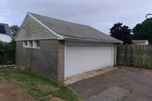 25 Federal St, Stratford, CT 06614 - Photo 6