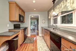2 Horse Stable Cir, Shelton, CT 06484 - Photo 36