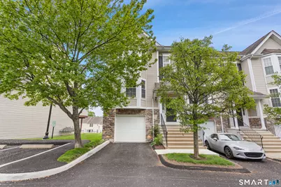 701 Sienna Drive #701, Danbury, CT 06810 - Photo 2