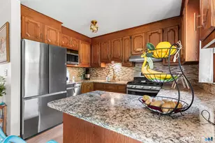 9 Glen Ridge Dr, Ansonia, CT 06401 - Photo 8