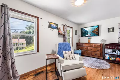 9 Glenridge Drive, Ansonia, CT 06401 - Photo 16
