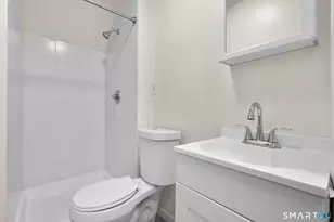 52 Alder St, Waterbury, CT 06708 - Photo 16