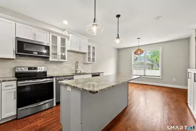 14 Harwich Lane #14, West Hartford, CT 06117 - Photo 2
