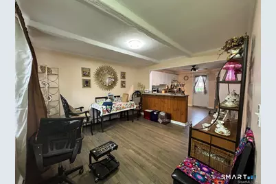 165 Greenfield Drive, Bridgeport, CT 06608 - Photo 20