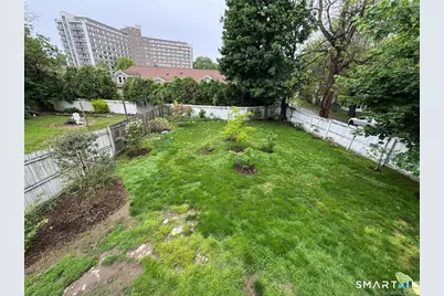 165 Greenfield Drive, Bridgeport, CT 06608 - Photo 8
