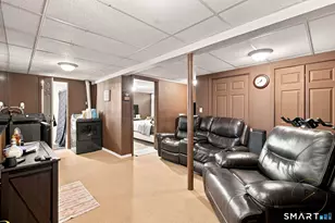 2 Oak Forest Dr, Manchester, CT 06042 - Photo 20