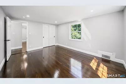38 Roberts Lane, West Hartford, CT 06107 - Photo 20