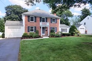 68 Farmingdale Rd, Wethersfield, CT 06109 - Photo 2