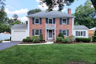 68 Farmingdale Rd, Wethersfield, CT 06109 - Photo 1