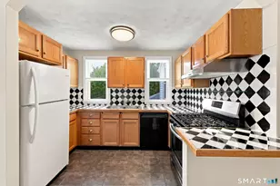 126 Booth St, New Britain, CT 06053 - Photo 10