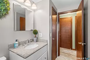 5 Depietro Dr, East Hartford, CT 06118 - Photo 12