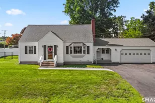 5 Depietro Dr, East Hartford, CT 06118 - Photo 2