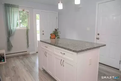 8 Knoll Lane #8, Simsbury, CT 06089 - Photo 8