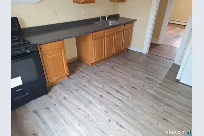 29 South High Street, New Britain, CT 06051 - Photo 6