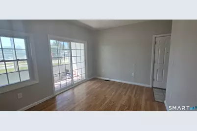 279 Captain Thomas Boulevard #1st Fl, West Haven, CT 06516 - Photo 1
