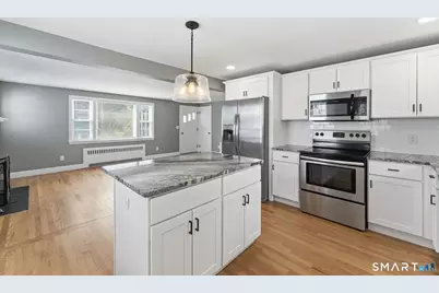 314 West Hill Road, Newington, CT 06111 - Photo 6