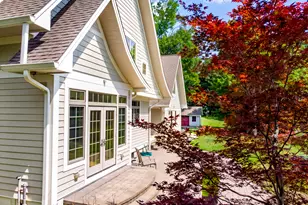 116 N Main St, East Granby, CT 06026 - Photo 6