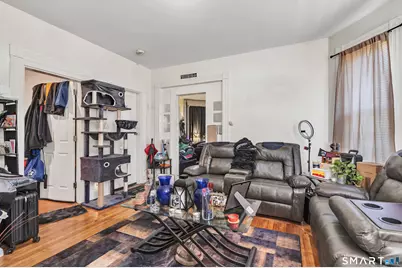 196 Blatchley Avenue, New Haven, CT 06513 - Photo 10